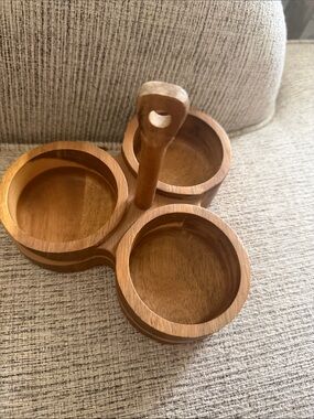 Hearth and hand Wooden 3-Compartment Sauce Caddy
